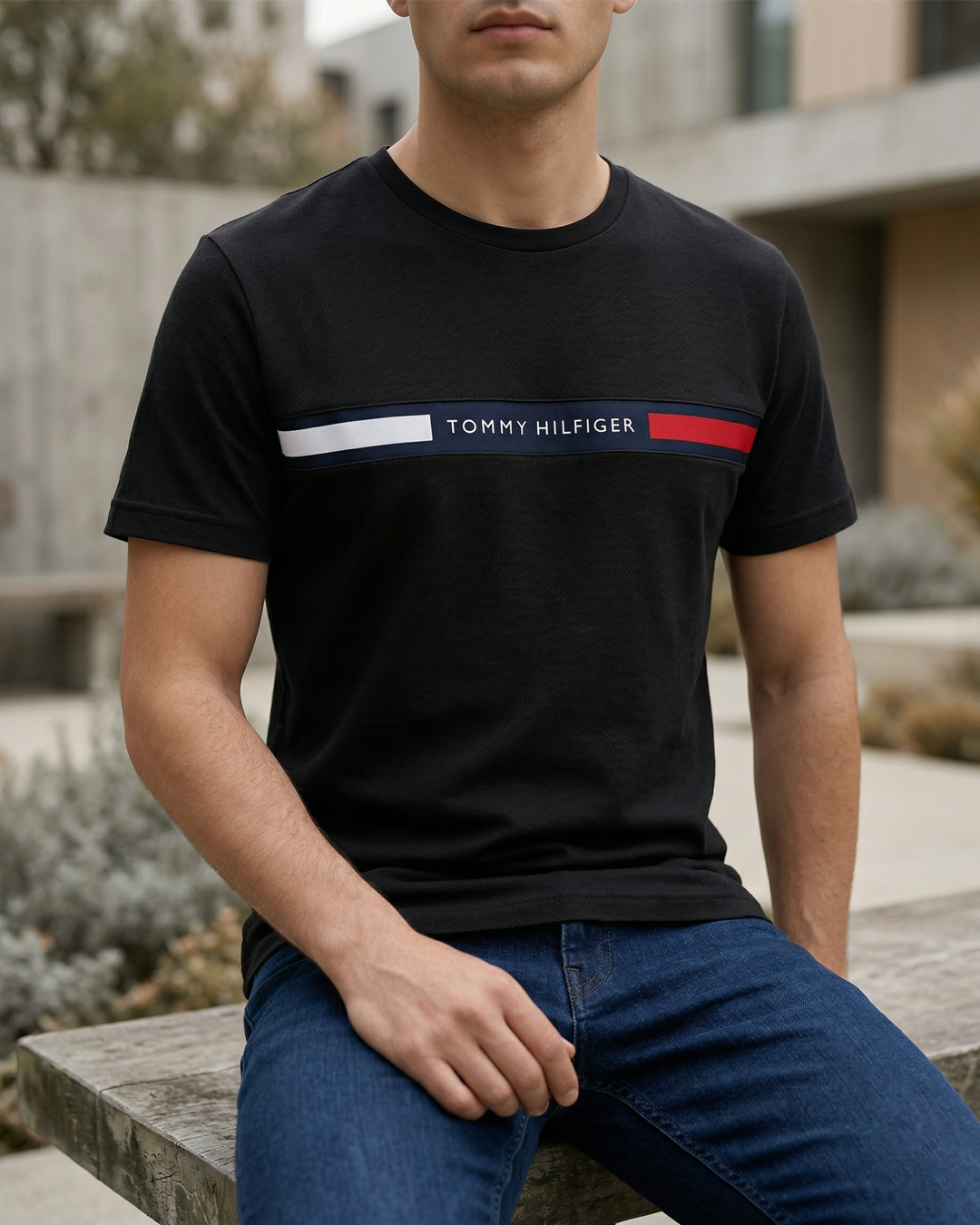 T-SHIRT