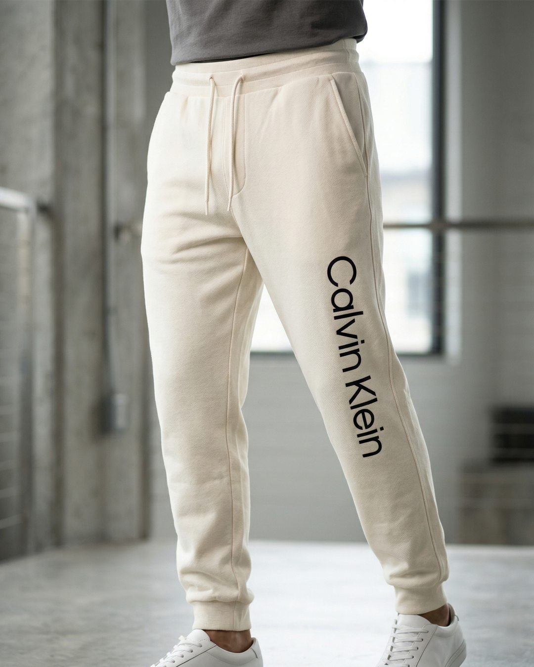 JOGGERS