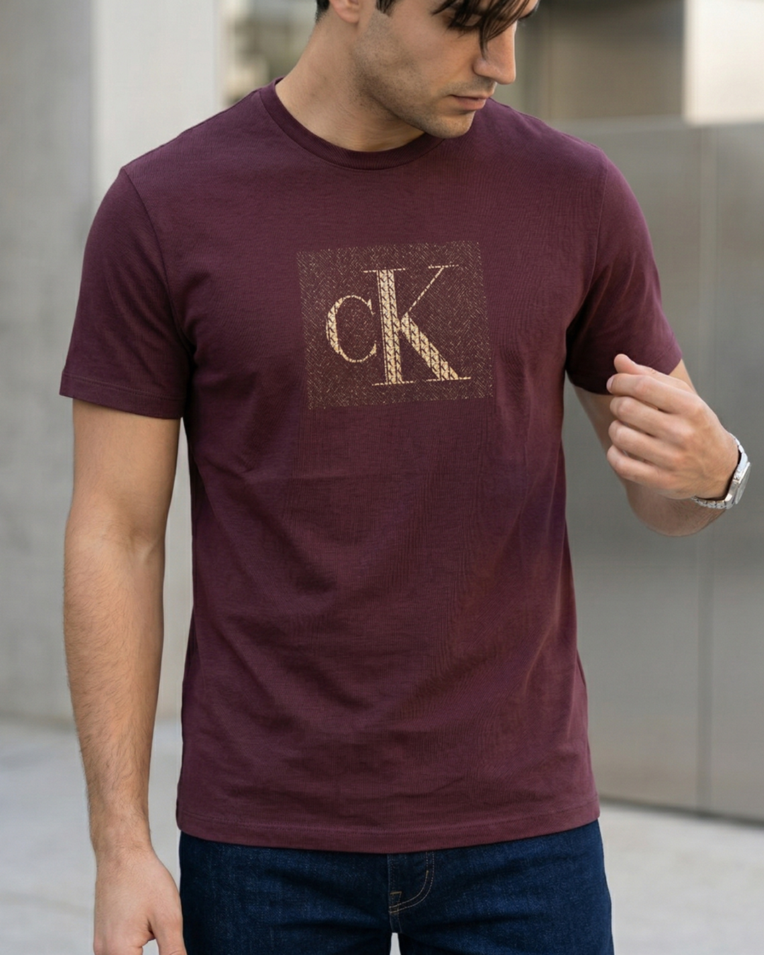 T-SHIRT