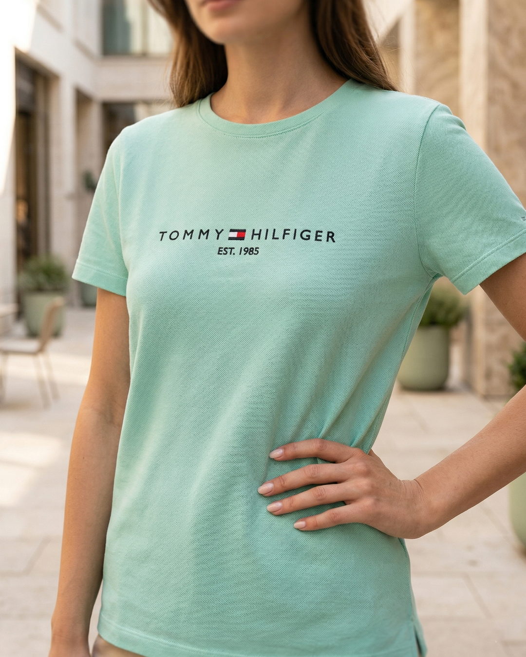 T-SHIRT