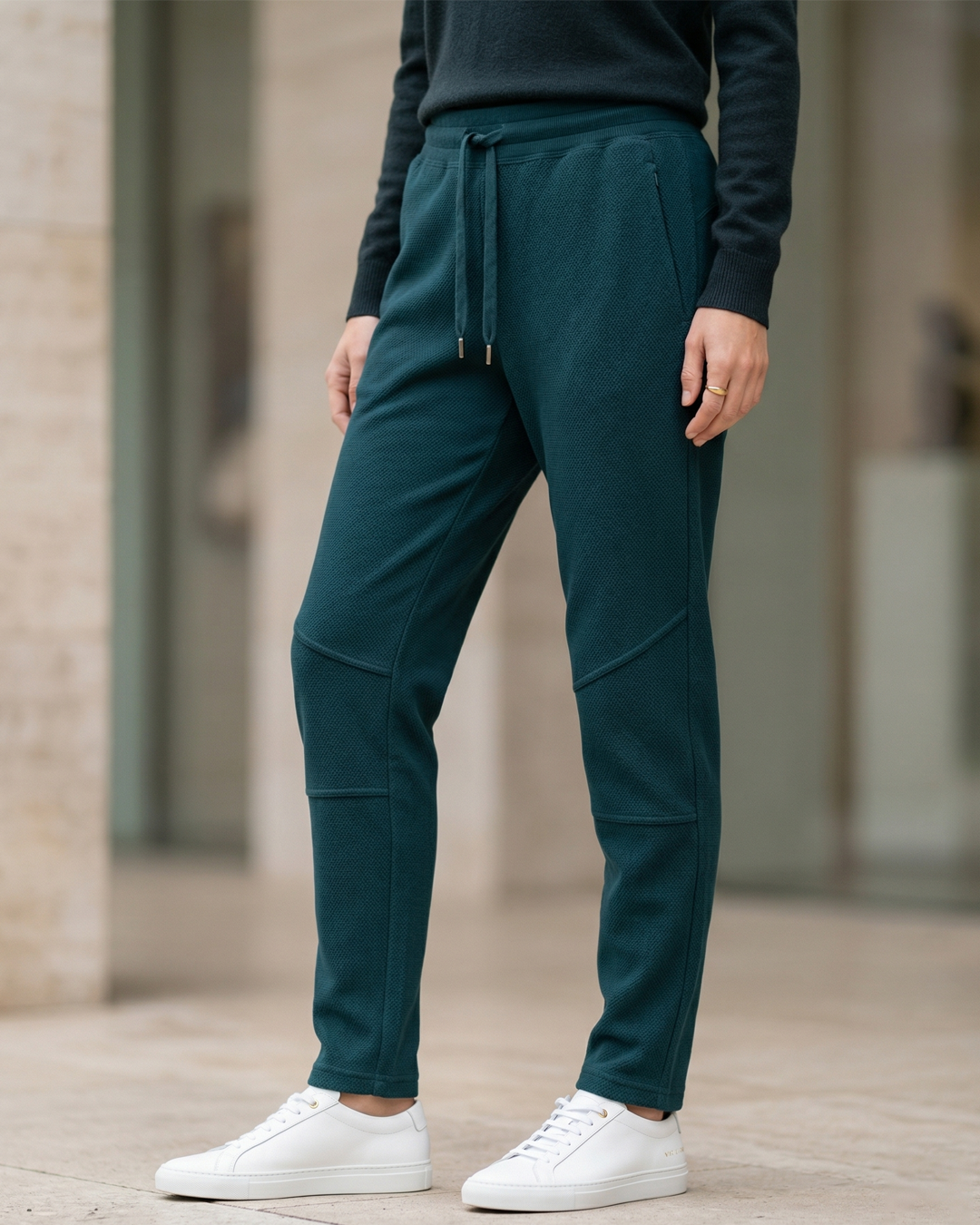JOGGERS