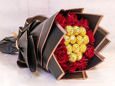 باقة الورد الأحمر