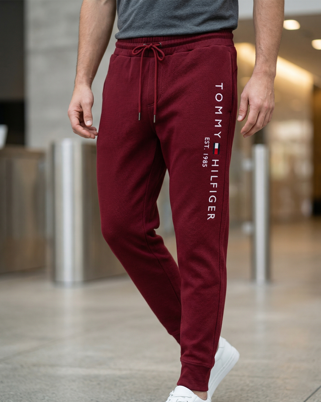JOGGERS
